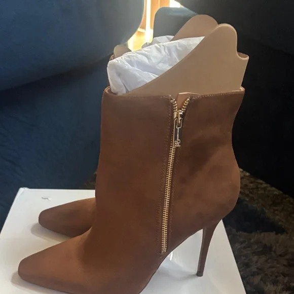 Nine West Heeled Boots - Picture 8 of 11
